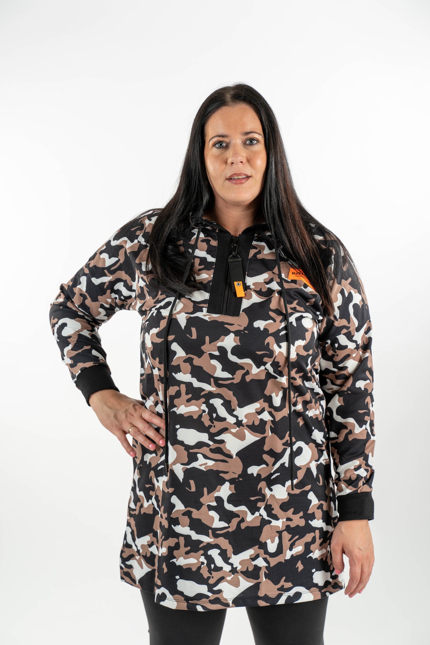 Vikki Hettupeysa Camo