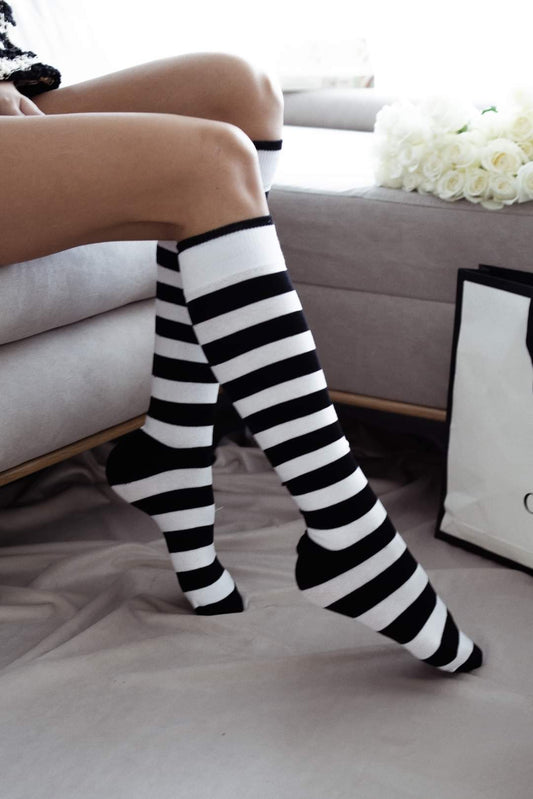 Hnésokkar röndóttir svartir