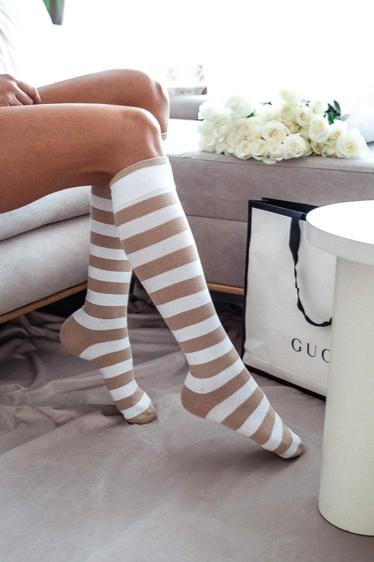 Hnésokkar röndóttir brúnir